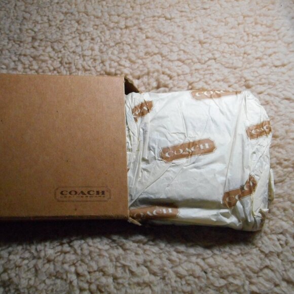 SOLD* Vintage Coach Pre 94 Paperweight/Bean bag NIB in British Tan #5810 - Picture 4 of 6